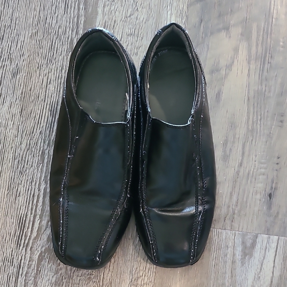 Cherokee Loafers/Dress Shoes Size 4